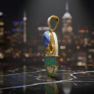 Pendentif circulaire personnalisé avec logo de chef, serti de diamants micro-pavés bleus et blancs, fabriqué à la main en or jaune 925. - Product Image 2