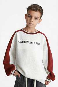 เสื้อสเวตเชิ้ตคอกลมแขนยาวทรงหลวมพิมพ์ลายเรียบง่ายสำหรับเด็กผู้ชาย ONETEN สีขาวแดง เหมาะสำหรับใส่ในฤดูหนาว - Product Image 2