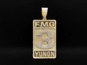 จี้นักบินอวกาศ จี้ดาวกาแล็กซี่ จี้ดาวเสาร์ - Product Image 1