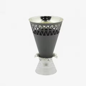 Última Novedad: Quemador de Incienso de Resina con Figura de Caballo, Calice Dorado y Estatua de Gallo Árabe, para Carbón y Bakhoor - Product Image 5