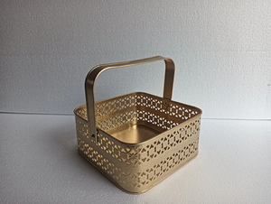 Panier carré en métal, plateau décoratif pour fleurs, panier de rangement pour la maison, le temple, la salle de prière, la décoration de la Pooja, organisateur de table - Product Image 1