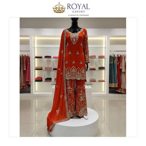 Collection de vêtements indiens de haute qualité, magnifiques et élégants, en pur Georgette de Fox, avec broderies et sequins. - Product Image 4