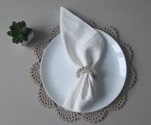 Ronds de serviettes au crochet, décoration de table pour la maison - Product Image 1