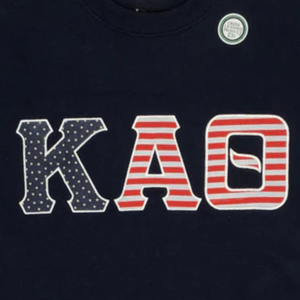 T-shirt KAT USA Flag noir à col rond avec lettres grecques patriotiques pour femme – Couleurs noir, rouge, blanc, bleu - Product Image 6