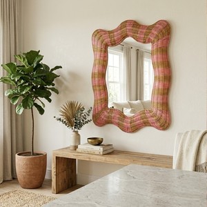 Espejo de pared de ratán natural hecho a mano con marco festoneado, adorno decorativo bohemio para sala de estar y dormitorio, hecho en Vietnam. - Product Image 4