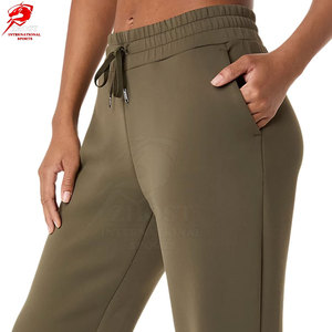 Pantalon de jogging évasé pour femme, tendance urbaine, tissu respirant et lisse, pour un style streetwear moderne et les activités quotidiennes - Product Image 6