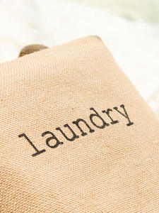 Sac à linge en jute avec logo personnalisé, résistant, réutilisable, pour le rangement des vêtements sales, pour la maison et les voyages - Product Image 5