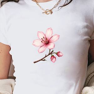 เสื้อยืดแฟชั่นสั้นสำหรับผู้หญิงพิมพ์ลายดอกซากุระทรงสลิมฟิตสไตล์ Y2K - Product Image 4