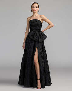 Elegante Vestido de Gala Vintage sin Tirantes con Cuello Cuadrado, Largo hasta el Suelo, de Satén, con Cinturón, Espalda Descubierta, Cintura Natural y Bordado Floral - Product Image 4