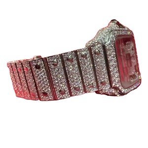 Montre pour homme personnalisable, bleue, classique, de luxe, en acier inoxydable sertie de moissanite, avec verre saphir et mouvement - Product Image 1