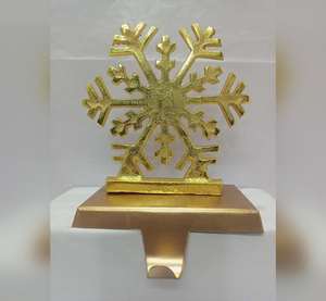 Soporte para Calcetines Navideños con Forma de Árbol de Navidad en Metal Dorado, Gancho Decorativo para Exhibición en el Repisa del Chimenea, Decoración Navideña para el Hogar al Mejor Precio - Product Image 4