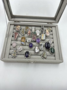 แหวนอัญมณีหลายแบบแหวนแฟชั่นหินผสมชุบเงิน - Product Image 4