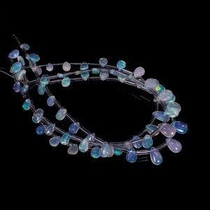 Perles de pierres précieuses opale éthiopienne en forme de goutte, pour la création de colliers - Product Image 1