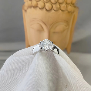 Anillo Unisex de Oro Blanco de 14k con Diamante Cultivado en Laboratorio IGI/GIA, Corte Vintage, para Boda/Compromiso, Regalo de Aniversario con Diamante Corte Pera - Product Image 1