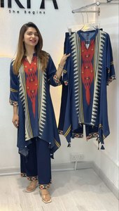 Nuevo modelo con tejido de muselina de algodón grueso y trabajo artesanal con diamantes, top de algodón grueso con longitud de 40 pulgadas y pantalón a juego. - Product Image 5