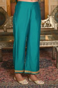 Ensemble Kurta pour femmes en soie brodée Dori Mustard Maharani pour les occasions spéciales, mariages, toutes saisons - Product Image 3