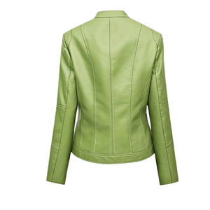 Blouson moto slim rouge en cuir véritable pour femme, imperméable, respirant, avec fermeture éclair, style décontracté, double poche, vente en gros, personnalisable - Product Image 2