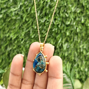 Collar grueso con colgante de lágrima de apatita Mohave, esmeralda, cobre y turquesa, collar de cuentas de diseñador, chapado en oro de 18k para mujer. - Product Image 5