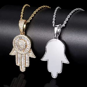 Collar con Colgante de Mano de Hamsa de Lujo con Incrustaciones de Cristales, Chapado en Oro de 22K, Corte Baguette, Unisex - Product Image 5