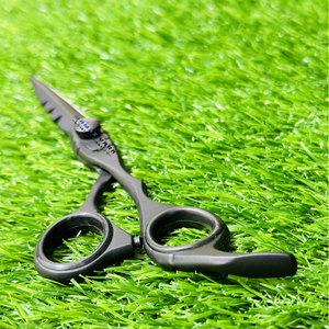 Ciseaux de coiffure professionnels en acier inoxydable faits à la main, ciseaux de barbier de précision ultra-affûtés pour une coupe fluide - Product Image 3