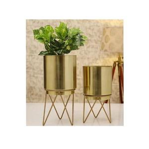 Juego de Macetas de Metal Dorado Premium con Soporte de Hierro Negro |   Soportes Decorativos para Plantas de Interior - Product Image 5