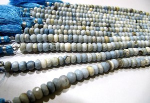 Perles de pierre d'opale bleue naturelle facettées en forme de rondelle de 7 mm, brin de 8,5 pouces de long - Product Image 2
