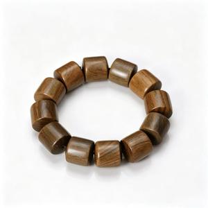 Brazalete de Madera Natural Hecho a Mano, Joyería Clásica de Moda para Mujer, Ligero y Elegante, Accesorio de Regalo de Madera para Fiesta - Product Image 1