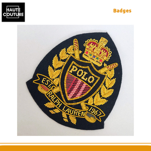 Offre incroyable - Badge en métal personnalisé fabriqué en Inde, taille 7 x 9 cm, avec feuilles et couronne, au prix le plus bas - Product Image 3