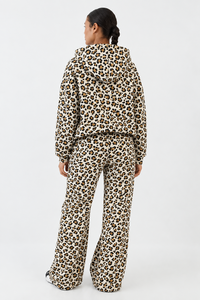 Wholesale <b>Women's</b> Custom <b>White</b> Yellow Leopard Print <b>Hoodie</b> Streetwear Wholesale Oversized Premium Fashion <b>Hoodie</b> <b>For</b> <b>Women</b> Wear - Product Image 6