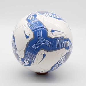 Ballon de football Elite Pro taille 5 – Ballon de match et d'entraînement haute performance avec un design dynamique noir et blanc - Product Image 2