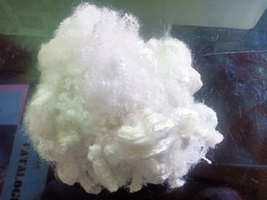 Haute qualité 100% blanc recyclé 6D HSlick fibre creuse 3D fibre discontinue filature béton GRS fibre de Polyester ignifuge - Product Image 2