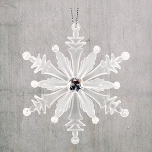 ของตกแต่งบ้านแบบแขวนสำหรับคริสต์มาสและปีใหม่ ลดราคาพิเศษ ประดับด้วยเกล็ดหิมะอะคริลิควิบวับระยิบระยับ - Product Image 2