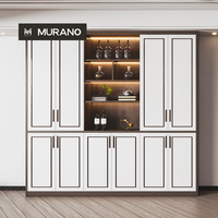 Meuble à vin de salon haut de gamme, design personnalisé pour toute la maison, tailles et matériaux au choix, style luxe léger