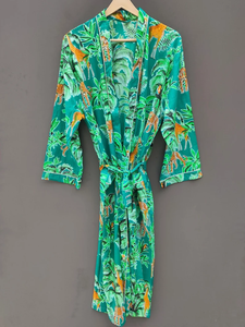 Bata Kimono de Algodón 100% Tejido Transpirable con Estampado de Dibujos Animados para Mujer, Camisón de Verano Hecho a Mano ODM con Cuello en V y Cintura Elástica, Largo Completo/Hasta la Rodilla - Product Image 2