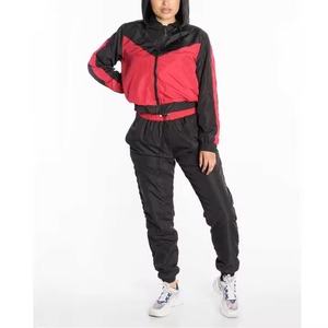 ชุดกีฬาผู้หญิงแบบ 2 ชิ้น ปรับแต่งโลโก้ได้ ไซส์พลัส ระบายอากาศได้ดี น้ำหนักเบา กางเกงวอร์มกันลม เหมาะสำหรับกิจกรรมกลางแจ้งในฤดูหนาว - Product Image 2