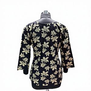 Túnica con Diseño Floral en Color Negro, Túnica de Algodón Jaipuri con Estampado a Mano, Kurta, Kurti, Vestidos Sencillos e Informales a Excelente Precio - Product Image 2