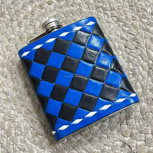 Petaca de Acero Inoxidable y Cuero Genuino a Cuadros de 7oz, Portátil, para Bolsillo, para Whisky y Vodka, Regalo Perfecto, Bolsas Térmicas - Product Image 4