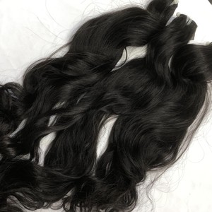 Cabello humano natural vietnamita 100%, cabello ondulado natural de trama, cabello humano alineado con cutícula - Product Image 1