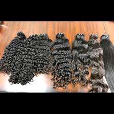 Extensions de cheveux humains à tirage unique du temple indien brut pur de qualité supérieure Trame bouclée aux extrémités naturelles par Indian Remy Hair - Product Image 4