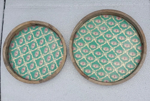 Plateau de service en résine peint à la main avec base antidérapante, modèle imperméable pour un transport sûr des aliments lors d'événements de restauration en Inde - Product Image 5
