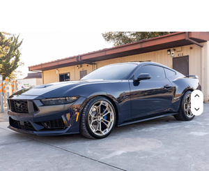 Ford Mustang Dark Horse Premium Usado 2024 - Product Image 2
