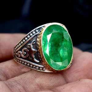 Wholesale Natural Green <b>Emerald</b> <b>Ring</b> 925 Sterling <b>Silver</b> Handmade <b>Emerald</b> Gemstone Statement <b>Ring</b> Fine Jewelry for Women - Product Image 1