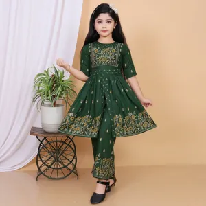 ชุดคุร์ตาปาลาซโซ่ทรงเอไลน์ผ้าเรยอนพิมพ์ลายสีเขียวสำหรับเด็กผู้หญิง ชุดฤดูร้อนลายดอกไม้ คอทรงกลม แขนครึ่งแขน - Product Image 1