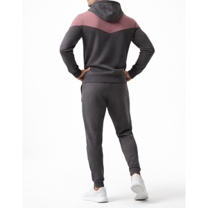 Survêtement de jogging pour hommes tendance, design personnalisé, 100% coton polyester, vêtements de sport, vente en gros Sialkot - Product Image 2
