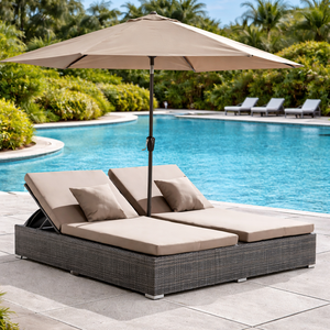 Tumbona Moderna de Mimbre para Exteriores con Cojines Blancos Gruesos, Plegable y Elegante, para Jardín, Patio, Hotel y Almacén - Product Image 3