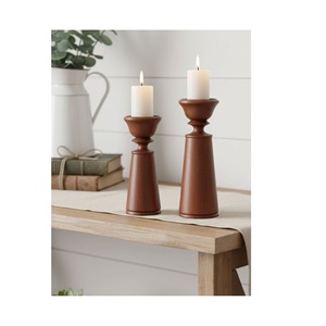 Supports de bougies en bois naturel avec coupelles en laiton antique, lot de 3 socles à niveaux pour une décoration moderne de style farmhouse - Product Image 3