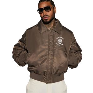 Chaqueta de vuelo extragrande personalizada OEM para hombre, camuflaje, algodón, sarga, con capucha, reversible, estilo piloto, tipo bomber. - Product Image 5