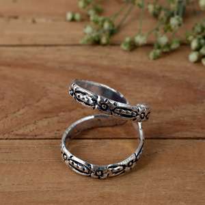 SHYAM JEWELRS Luxury <b>Adjustable</b> 925 <b>Silver</b> Flower Patterned Splint <b>Ring</b> for Hypermobility & Knuckle Support - Product Image 3