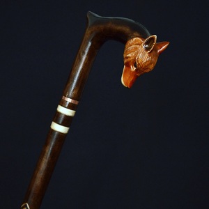 Canne de marche en bois de luxe avec tête de renard - Sculptée à la main, cadeau de retraite pour homme, design rustique, écologique - Product Image 2