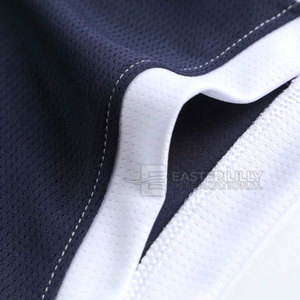 Uniforme de Baloncesto Cómodo de Alta Calidad con Logotipo Personalizado, Uniforme de Baloncesto de la Mejor Tela Suave - Product Image 5
